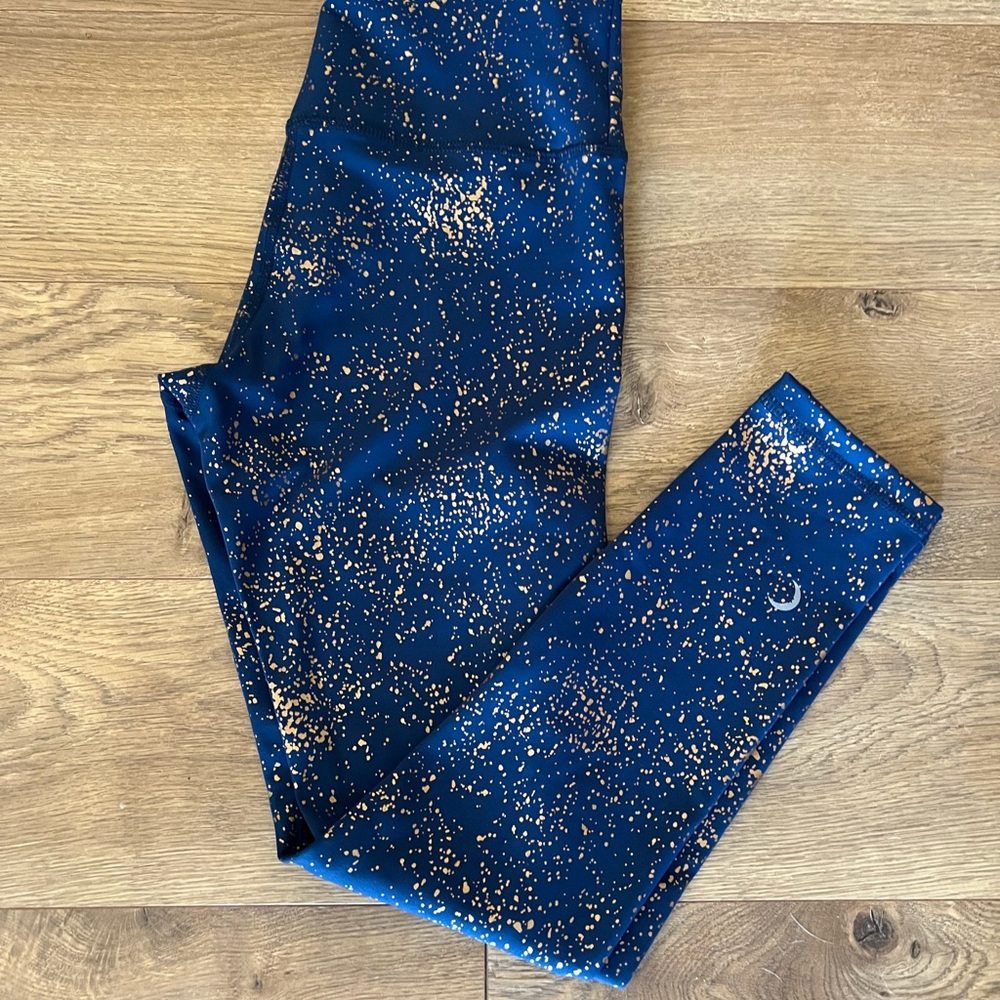 Zyia Stay Gold Navy Light N Tights Size 4
